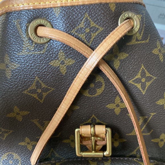 Vintage Louis Vuitton Monogram Montsouris MM - Picture 7 of 16